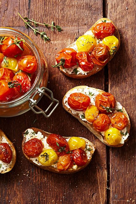 Cherry Tomato Confit Cherry Tomato Confit, French Onion Dip Recipe, Lekker Resepte, Confit Recipes, Tomato Confit, Butternut Recipes, Onion Dip Recipe, Shrimp Toast, Tabbouleh Salad