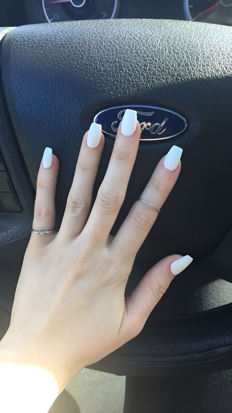 Plain Acrylic Nails, Sqaure Nails, Square Oval Nails, Rodeo Nails, Matte White Nails, Acrylic Nail Designs Coffin, White Coffin Nails, Country Nails, Plain Nails