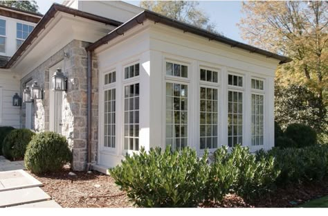 House With Sunroom, Porch To Sunroom, Sunroom Windows, Dining Room Bench Seating, Sunroom Addition, Own Room, Porch Remodel, Room Extensions, Colonial Exterior