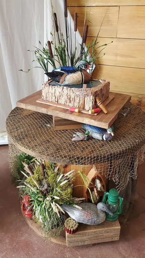 Grooms Cake Hunting And Fishing, Grooms Cake Ideas Fishing, Duck Grooms Cake, Mallard Duck Cake, Hunting Baby Shower Ideas, Duck Hunting Cakes, Grooms Cake Hunting, Hunting Wedding Theme, Duck Birthday Theme