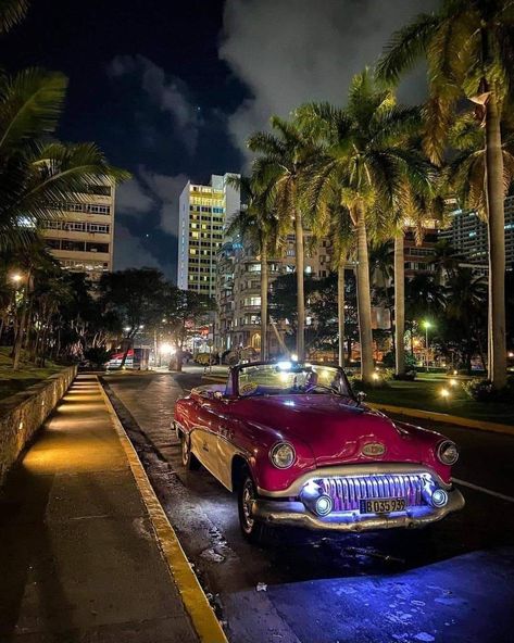 Cuba Country, Havanna Cuba, Vintage Cuba, Viva Cuba, Cuba Photography, Puerto Rico Pictures, Cuban Culture, Caribbean Culture, Havana Cuba