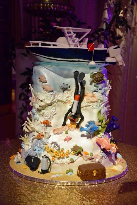 Scuba Cake Ideas, Remy Cake, Diver Cake, Scuba Cake, Diving Cake, Fisherman Cake, Marine Cake, Birds Cake, Bird Cakes