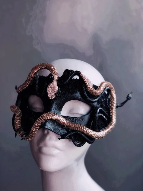 Yule Party, Masquerade Mask Full Face, Medusa Mask, Fae Ball, Halloween Gala, Snake Mask, Masquarade Mask, Mythology Costumes, Snake Costume