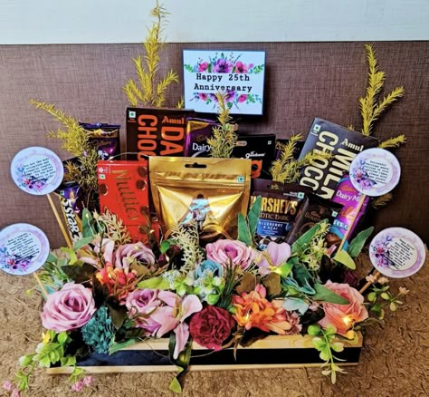 Food Hampers Ideas, Teej Decorations, Anniversary Hamper Ideas, Anniversary Gift Hampers, Anniversary Hamper, Hamper Packing, 25th Anniversary Card, Birthday Gift Hamper, Hamper Diy