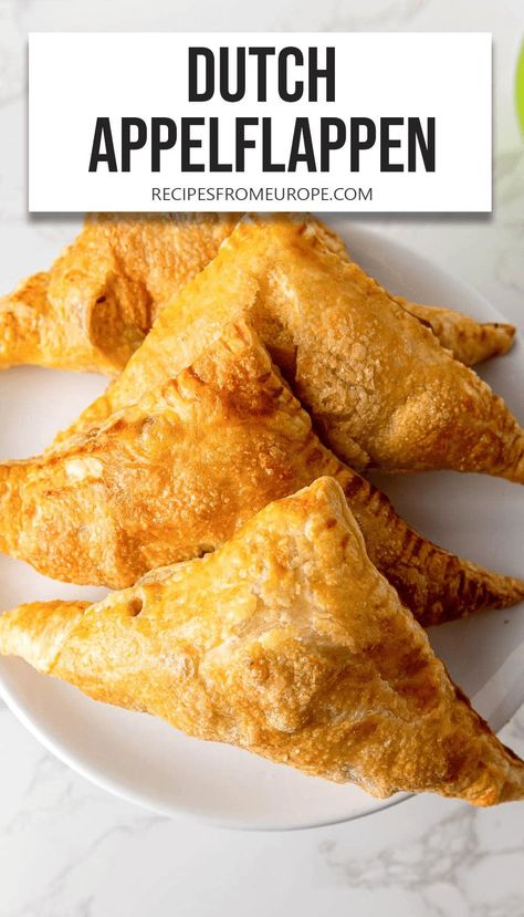 Want to make classic Dutch Appelflappen? These sweet and flaky apple turnovers are so easy to make and even easier to enjoy! Snack To Make At Home, Dutch Desserts, Apple Turnover Recipe, Pennsylvania Dutch Recipes, Snack To Make, Turnover Recipes, Dutch Netherlands, Apple Turnovers, Dutch Apple