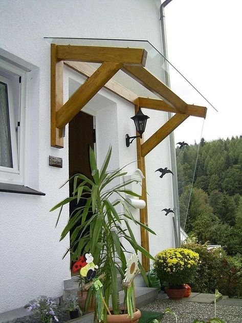 Awning Over Door, Diy Awning, House Awnings, Door Canopy, Door Awnings, Small Woodworking Projects, Sculpture Metal, Casa Exterior, Canopy Outdoor