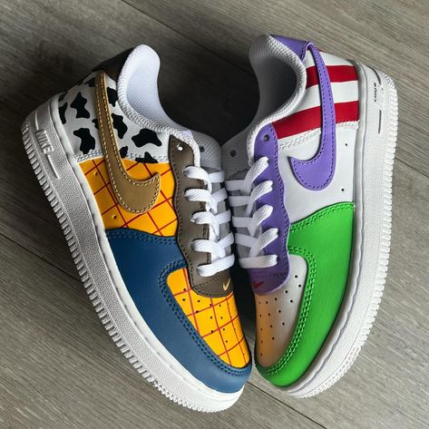 Toy Story x AF1 design 🚀🧸 . . . . #angelusdirect #angeluspaint #customsneakerartist #customshoes #toystory #kidsshoes #kickstagram #airforce1 Angelus Custom Shoes, Toy Story Nike Air Force 1, Custom Marvel Air Force 1, Hand Painted Air Force 1 Disney, Nike Air Force Cartoon Custom, Custom Sneakers, Air Force 1, Custom Shoes, Toy Story