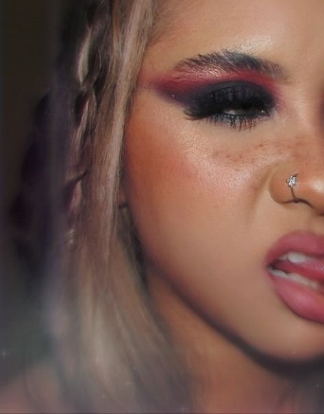 Smokey eye makeup 2022 look red Heavy eyes grunge Red Wing Eye Makeup, Edgy Smokey Eye, Red And Black Smokey Eye Makeup, Dark Red Smokey Eye Makeup, Red Siren Eyes, Smokey Eye Makeup Aesthetic, Black And Red Prom Makeup, Harry Edinburgh, Red Black Smokey Eye