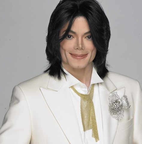 2007 Photoshoot, Michael Jackson Invincible Era, Michael Jackson 2000s, Michael Jackson Thriller Era, Michael Jackson Doll, Michael Jackson Invincible, Bigi Jackson, Michael Jackson Photoshoot, Michael Jackson Gif