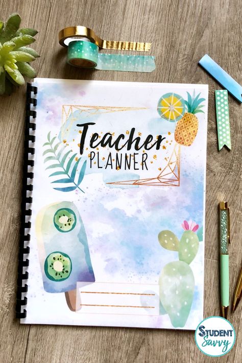 40 Teacher Planner Covers You'll LOVE for the 2020-2021 School Year! – Student Savvy Teacher Binder Printables Free Templates, Teacher Planner Cover Ideas, Teacher Notebook Covers, Teacher Planner Pages, Free Binder Cover Printables Editable, Teachers Diary Cover Decoration, Teacher Binder Covers Free, Teacher Binder Cover, Teacher Planner Ideas