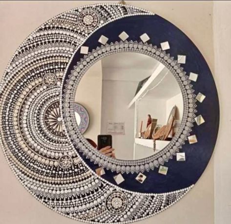 Beautiful Lippan Art, Mandala Mirror Wall Decor, Mouldit Clay Art On Canvas, Lippan Art Mirror Wall, Mirror Mandala Art, Lippan Art Mirror, Mandala Mirror, Mirror Canvas Art, Painted Mirror Art