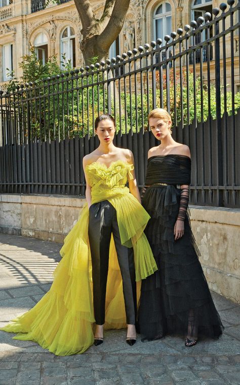 Yellow Dresses, Galia Lahav, Inspired Outfits, Fall 2018, Look Plus, Luxury Vintage, Fashion Details, Beauty Fashion, Couture Fashion