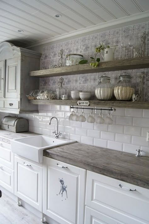 Kitchen Backsplash Decor, Backsplash Decor, Farmhouse Kitchen Backsplash, Kitchens Cabinets, White Kitchen Backsplash, Kitchen Backsplash Designs, Farmhouse Kitchen Design, Rv Interior, Classic Kitchen