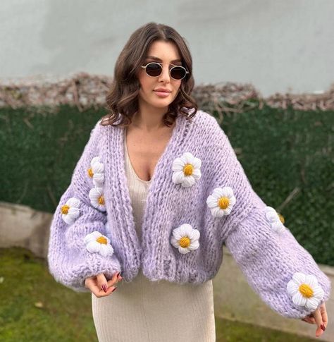 Daisy Cardigan, Flower Cardigan, Sweater Cropped, Mohair Cardigan, Soft Cardigan, Sweater Crop, Loose Knit, Embroidered Sweater, Open Front Cardigan