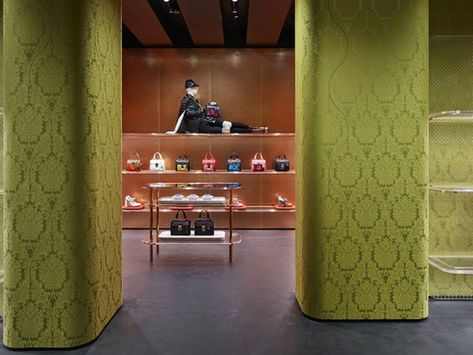 Miu Miu Store, Interior Columns, Boutique Display, New Architecture, Glass Structure, Column Design, Retail Merchandising, Interior Display, Retail Design Blog