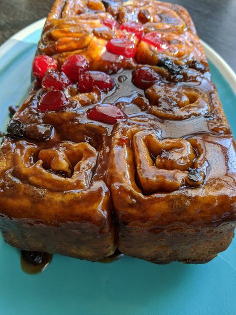 #BakingBloggers ~ Cottage Country Style Chelsea Buns Chelsea Buns Recipe Easy, Chelsea Buns Recipe, Chelsea Bun Recipe, Salted Caramel Macaroons, Chelsea Buns, Yeast Baking, Orange Sweet Rolls, Applesauce Bread, Sweet Potato Rolls