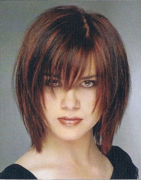 Again.. cute and Messy..short hair styles for women over 50 long face - Bing Images by Dragonkhite Medium Shag Hairstyles, Free Hairstyle, Hairstyle Tutorials, Long Hairstyle, Layered Hairstyles, Choppy Bob Hairstyles, Hairstyle Trends, Messy Short Hair, Haircut Styles