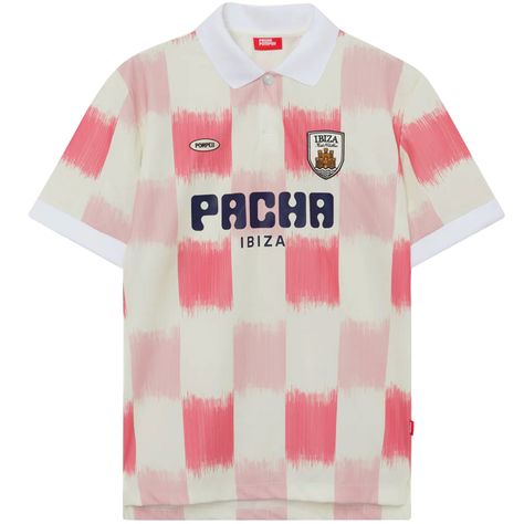 The Pompeii brand joins forces with Ibiza's Pacha, drawing inspiration from the electronic music scene and club culture of the island. Through its collaboration with the Pompeii Brand, the iconic cherry emblem takes on a new dimension, blending urban flair with the comfort and adaptability inherent in their collections. This Spring their sold out football jersey from last year returns, paying homage to the magic of the Spanish island. Burlington Socks, Ibiza Town, Fila Vintage, Football Kits, Pompeii, Jersey Design, Football Jersey, Football Shirt, Football Jerseys