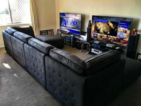 Small Game Room Ideas, Game Room Ideas Man Caves, Luxury Game Room, Game Room Chairs, Deco Gamer, Gaming Lounge, Small Game Rooms, Video Game Rooms, Man Cave Home Bar