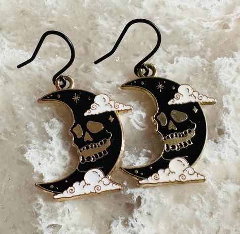 Spooky celestial skeleton moon with clouds. Black matte ear wires. Moon With Clouds, Halloween Costumes Makeup, Moon Earrings, Gold Enamel, Black Matte, Cute Jewelry, Black And Gold, Ear Wires, Cute Gifts