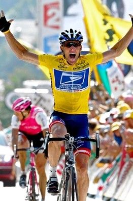 The U.S. attorney who closed a nearly two-year investigation into the racing team of seven-time Tour de France champion Lance Armstrong rejected a recommendation from his assistants that he pursue criminal charges in the case. Lance Armstrong, Epic Fails Funny, Influential People, Chiropractic Care, Road Cycling, Sports Cycle, Chiropractic, Brand Colors, Sports News