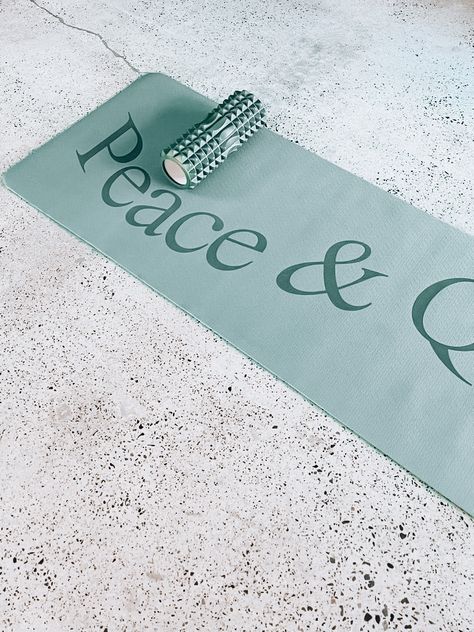 Green Gym Aesthetic, Yoga Matt Aesthetic, Yoga Mat And Weights Aesthetic, Yoga Mat And Water Bottle Aesthetic, Green Yoga Mat Aesthetic, Idk Aesthetic, Jade Yoga Mat, Green Gym, Ballet Room