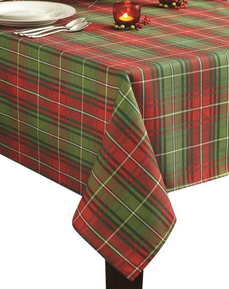 Christmas Plaid Printed Tablecloth #Christmas #Plaid #Tablecloth Tartan Plaid Christmas, Holiday Tablecloths, Plaid Tablecloth, Cleaning Curtains, Park Designs, Red Bedding, Holiday Plaid, Traditional Table, Rectangle Tablecloth