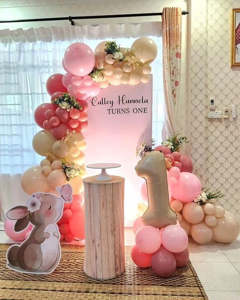 Sims Luv Creations (@simsluvcreations) • Instagram photos and videos Bunny Birthday Theme, Bunny First Birthday, Party Setup, Bunny Birthday, First Birthday Decorations, Kuching, Balloon Backdrop, 1st Bday, Birthday Theme