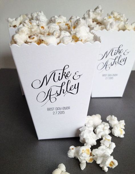 Mini Popcorn Bucket Wedding Popcorn Bar, Popcorn Station, Bar Mitzvah Favors, Popcorn Wedding Favors, Popcorn Favor, Popcorn Wedding, Wedding Favor Gift Boxes, Wedding Snacks, Popcorn Favors