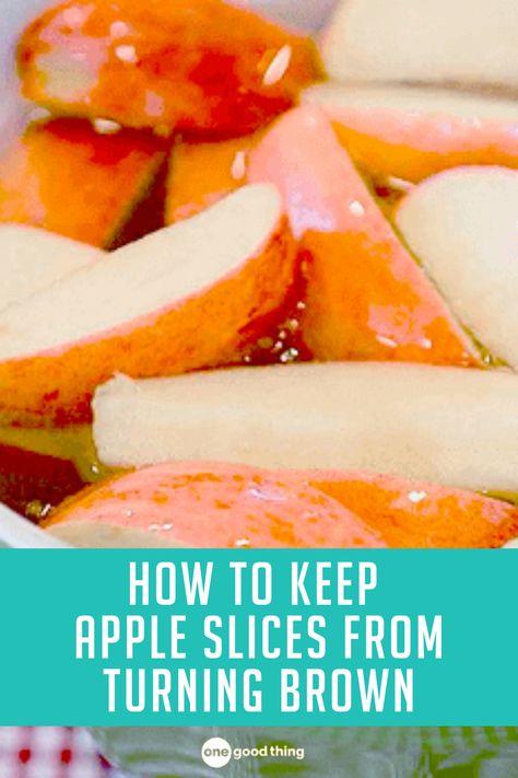 apple slices in a bowl of water with text overlay "how to keep apple slices from turning brown" Apples Browning Prevent, Keeping Apple Slices From Browning, What To Put On Apples So They Dont Brown, Preserving Apples Slices, How To Keep Sliced Apples Fresh, Apple Slices Browning, How To Keep Cut Apples From Browning, How To Prevent Apples From Browning, How To Keep Apple Slices From Browning