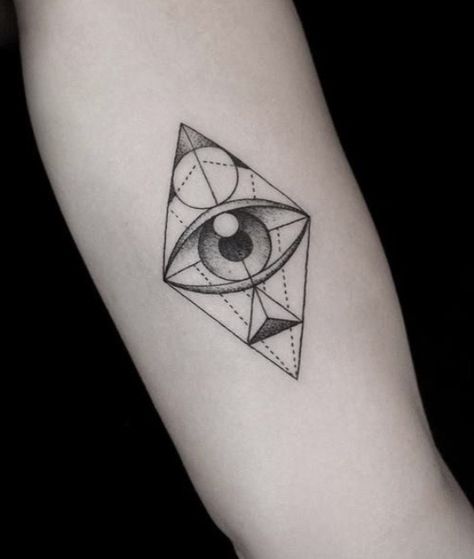 Geometric Eye Tattoo, Third Eye Tattoos, Evil Eye Tattoo, Geometric Tattoo Design, Geniale Tattoos, Tattoo Graphic, Lotus Tattoo, Eye Tattoo, Cover Up Tattoos