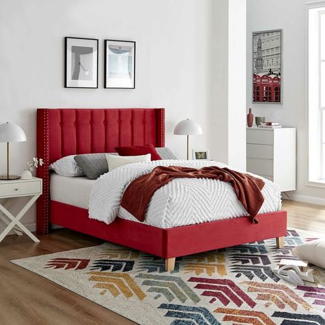 Mobilier d'intérieur > Meuble de chambre > Lit et matelas > Lit DECO IN PARIS, Lit double en tissu velours capitonné rouge tendance baroque moderne 140x190 cm. Lit pour 2 personnes tête de lit clouté en velours rouge style contemporain. Maroon Bedroom, Red Headboard, Viva Magenta, Bedroom Red, Room Idea, Decor Bedroom, Home Decor Bedroom, Guest House, Home Interior Design