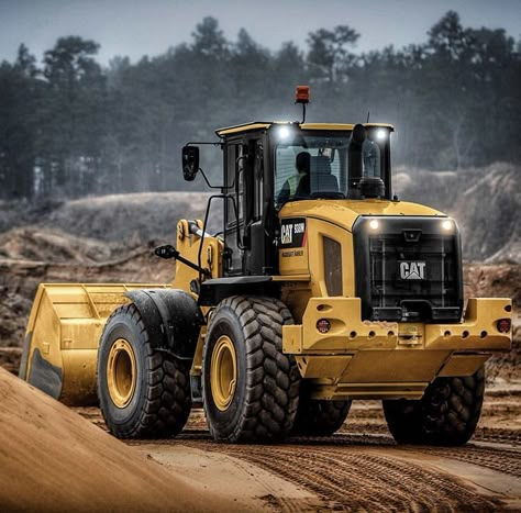 Caterpillar Bulldozer, Benz Suv, Truk Besar, Front End Loader, Forklift Training, Earth Moving Equipment, Equipment Operator, Heavy Equipment Operator, Heavy Construction Equipment