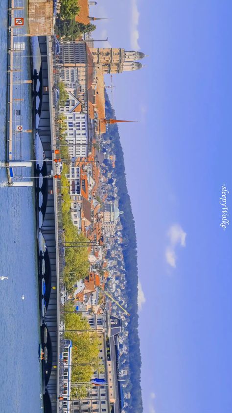 📍Zurich, Switzerland, 07.2021 📷 : ©sleepyWolke Ipad Wallpaper Aesthetic Horizontal, Switzerland Wallpaper, Aesthetic Horizontal, Ipad Wallpaper Aesthetic, Zurich Switzerland, Macbook Wallpaper, Landscape Pictures, Ipad Wallpaper, Zurich