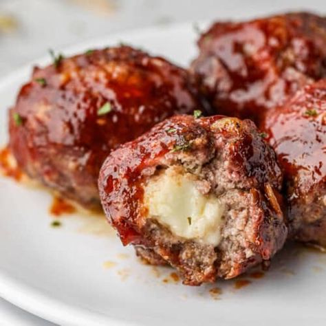 Smoked Cheese Stuffed Meatballs - Gimme Some Grilling ® Stuffed Peppers Ground Beef, Smoked Deviled Eggs Recipe, Smoked Meals, Smoked Meatballs, Peppers Ground Beef, Stuffed Meat, Sweet Meatballs, Peppers Pasta, Sausage And Peppers Pasta