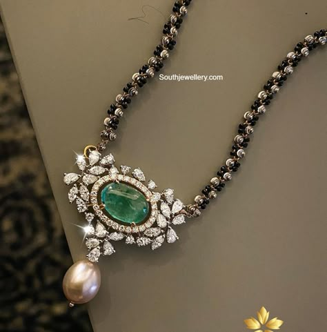 Diamond Nallapusalu Designs, Gold Black Beads, Nalla Pusalu, Black Beads Necklace, Black Beads Mangalsutra Design, Necklace With Diamond, Diamond Pendants Designs, Mangalsutra Design, Gold Earrings Wedding