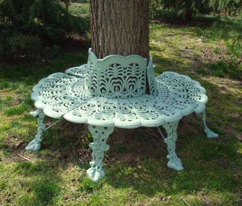 Cast Iron Garden Furniture: 4 Ideas for an Antique Look Tree Surround, Iron Garden Furniture, Cast Iron Garden Furniture, Cast Iron Bench, Tree Bench, Iron Patio Furniture, Iron Bench, The Roaring Twenties, Palm Leaves Pattern