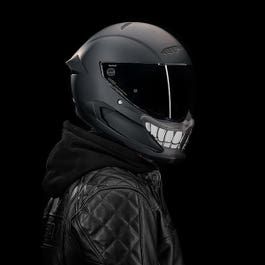 Atlas 3.0 Helmet - Smiler Helm Full Face, Green Motorcycle Helmet, Black Website, Full Face Motorcycle Helmets, Helmet Light, Motorbike Helmet, Yamaha Fz, Master List, Black Bike