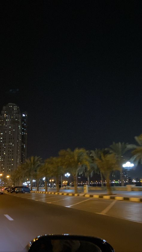 #citylife #citylights #sharjah #uae #nightlife #instagramstoryideas #views Abu Dhabi Instagram Story, Sharjah Aesthetic, Uae Pictures, Uae Aesthetic, Dubai Video, Rainy Street, Dubai Aesthetic, Beach Video, Late Night Drives