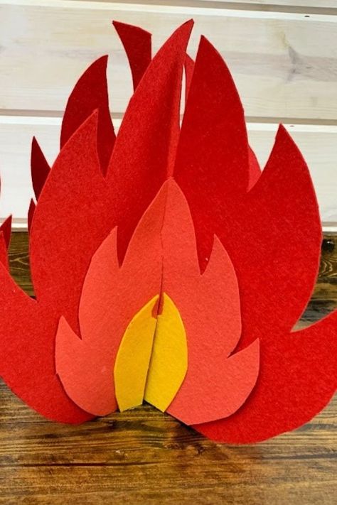 Whether it's a scorching summer day or a dull winter day, they crave roasted marshmallows. You can satisfy their craving by making these simple mock marshmallows that can be roasted over your new 3D fire flames #CampfireCrafts #Summer #DIY #Kids Diy Fire Decorations, 3d Fire Craft, Tissue Paper Fire Craft, Tissue Paper Campfire Craft, Fake Campfire Diy Tissue Paper, Tissue Paper Flames Fire, Tissue Paper Fire, Diy Campfire, Paper Fire