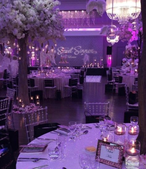 @plouise1 Sweet 16 Decorations Purple, Red And Black Table Decorations, Sweet 16 Purple, Quince Decorations Ideas, Purple Quinceanera Theme, Purple Wedding Reception, Pr Event, Purple Sweet 16, Purple Quinceanera