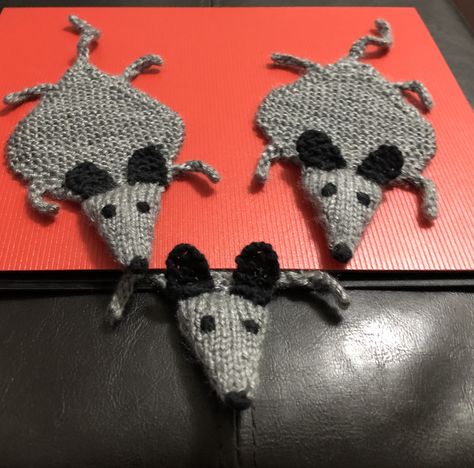 Ravelry: Vondabijl's Rat bookmarkers Rat Crochet, Mouse Bookmark, Crochet Mouse, Mouse Rat, Crochet Bookmarks, Crochet Coasters, Rats, Ravelry, Knit Crochet