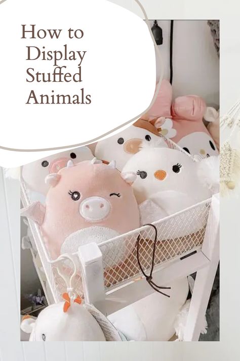 Learn about using hanging mesh hammocks for stuffed animals. This pin provides ideas for installing soft, netted hammocks in a corner of the room, a space-saving and visually appealing way to keep and display numerous stuffed animals. Stuffed Toy Display Ideas, Plush Toy Storage Ideas, Stuffed Animal Display Ideas, Display Stuffed Animals, Stuffed Animal Display, Stuffed Animal Displays, Big Stuffed Animal, Pet Organization, Interior Design Games