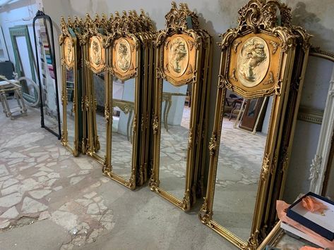 French Mirror French Mirror Wall Antique French Style Wall - Etsy French Style Wall, French Antique Mirror, French Style Mirrors, Gilded Furniture, Spiegel Gold, Antique Gold Mirror, Baroque Mirror, Gilded Mirror, Trumeau Mirror