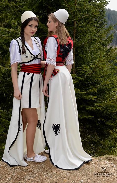 Two pretty ladies wearing the traditional Albanian costumes. #NationalCostumes #NationalAttire Albania Clothes, Albania Clothing, Albanian Traditional Clothing, Albanian Clothes, Albanian Traditional, Albanian Wedding, Albanian Clothing, Albanian Culture, Traditional Attires