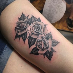 Arm Rose Tattoo, Girl Back Tattoos, Small Butterfly Tattoo, Street Tattoo, Black Rose Tattoos, Butterfly Tattoos For Women, Upper Arm Tattoos, Stylist Tattoos, Rose Tattoos