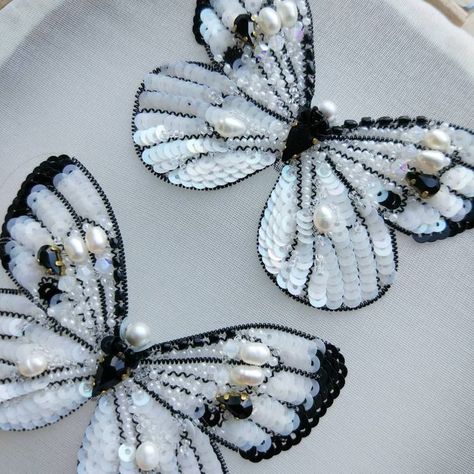 Tambour Beading, Hand Beaded Embroidery, Tambour Embroidery, Couture Embroidery, Ribbon Art, Butterfly Embroidery, Bead Embroidery Jewelry, Embroidery Jewelry, Butterfly Brooch