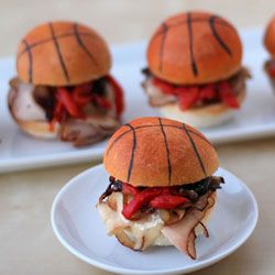 #Basketball Buns! These would be perfect for a March Madness party. March Madness Party Food, March Madness Snacks, Blackened Turkey, Basketball Food, March Madness Parties, Sports Snacks, Basketball Baby Shower, Frozen Dinner Rolls, Basketball Birthday Parties