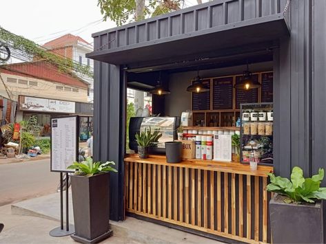 Small Coffee Shop Exterior Design, Takeaway Cafe Design, Small Boutique Exterior, Small Takeaway Restaurant Design, Micro Coffee Shop, Mini Coffee Shop Design Outdoor, Small Cafe Design Exterior, Mini Cafe Design Coffee Shops, Small Cafe Design Ideas Simple