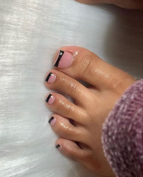 Feet Nail Design, French Pedicure, Gel Toe Nails, Acrylic Toes, Acrylic Toe Nails, Cute Toe Nails, Dope Nail Designs, Classy Acrylic Nails, Short Square Acrylic Nails